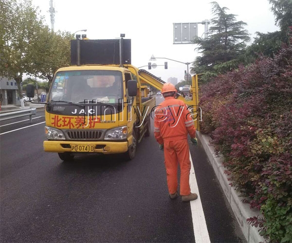 南宁绿篱修剪机报价