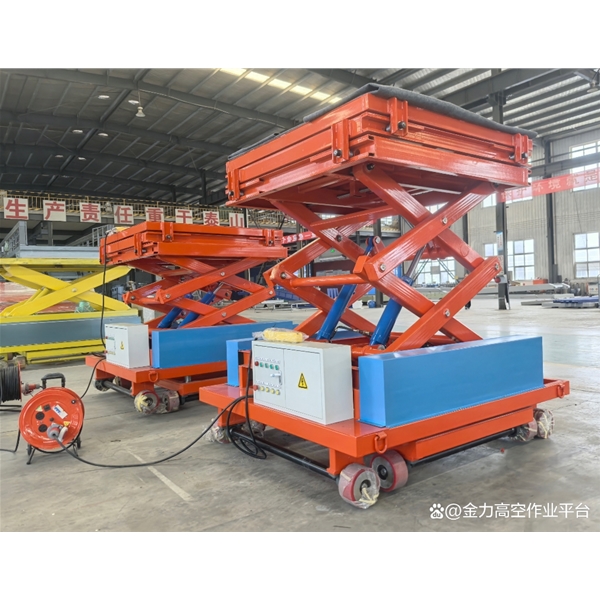 南宁钢厂用升降机