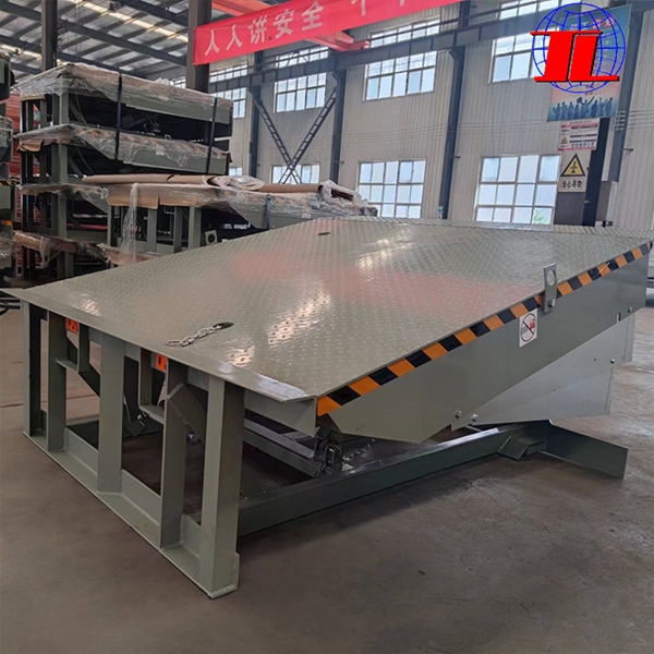 南宁物流登车桥