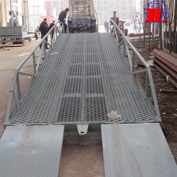 南宁移动式登车桥