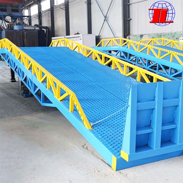 南宁集装箱登车桥